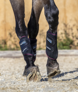 beenbescherming dressuur carbon mesh wrap boots